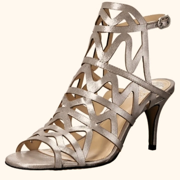 VINCE CAMUTO Elegant GOLD Women's Heeled Sandals - Picture 1 of 6